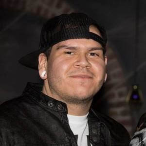 Meet your Posher, Cruz